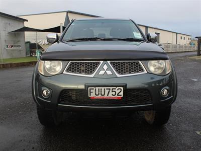 2011 Mitsubishi Triton - Thumbnail