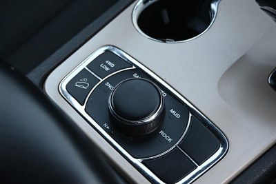 2014 Jeep Grand Cherokee - Thumbnail