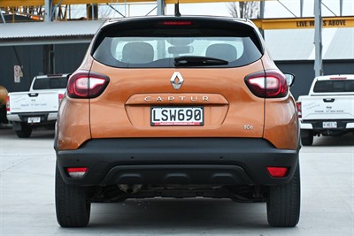 2018 Renault Captur - Thumbnail