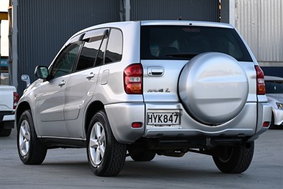 2004 Toyota Rav4 - Thumbnail