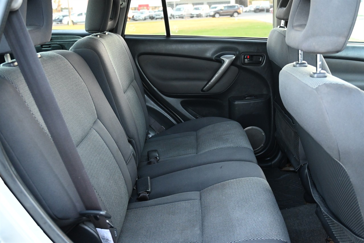 2004 Toyota Rav4