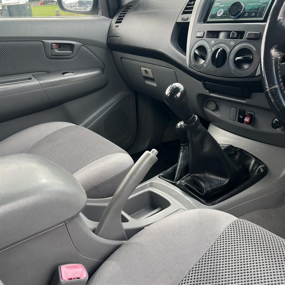 2005 Toyota Hilux