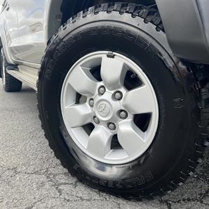 2005 Toyota Hilux - Thumbnail