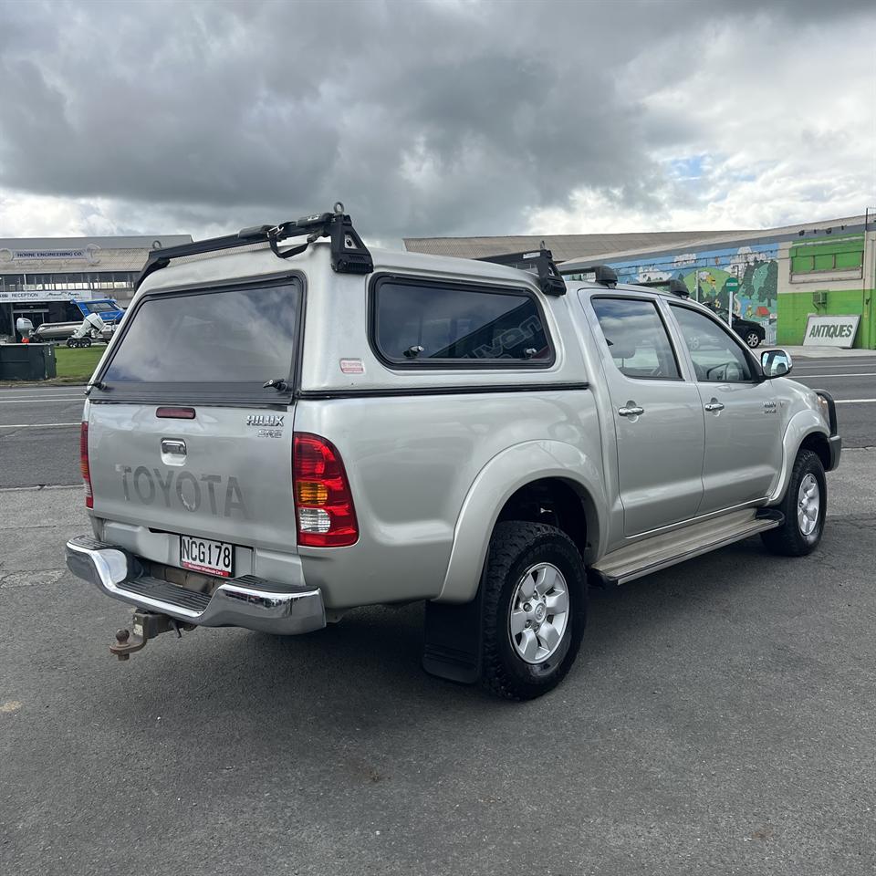 2005 Toyota Hilux