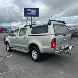 2005 Toyota Hilux - Thumbnail