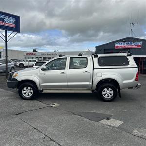 2005 Toyota Hilux - Thumbnail