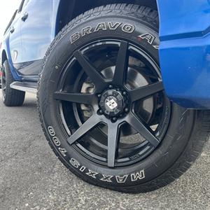 2020 Mitsubishi Triton - Thumbnail