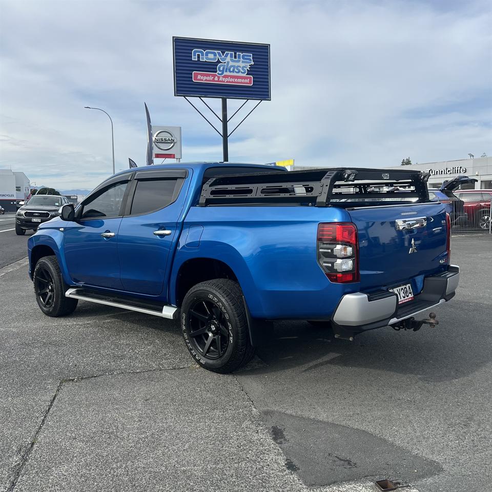 2020 Mitsubishi Triton