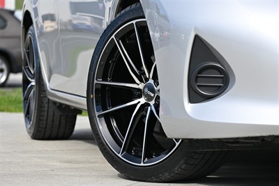 2012 Toyota Corolla - Thumbnail