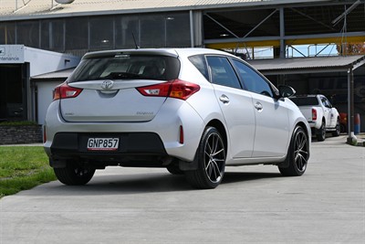 2012 Toyota Corolla - Thumbnail