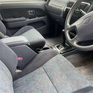 1998 Toyota Hilux - Thumbnail