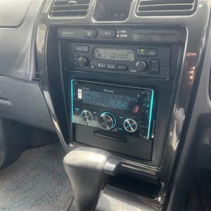 1998 Toyota Hilux - Thumbnail