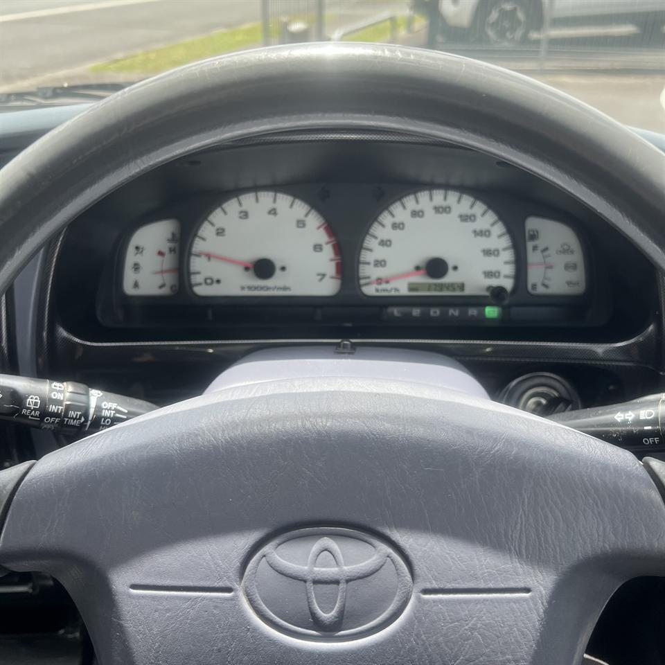 1998 Toyota Hilux