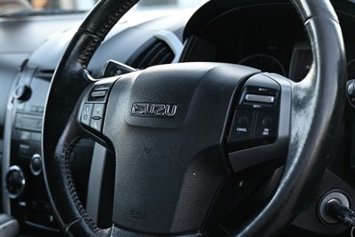 2014 Isuzu D-Max - Thumbnail