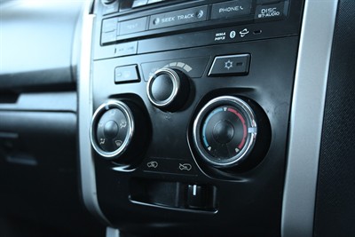 2014 Isuzu D-Max - Thumbnail