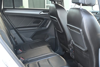 2019 Volkswagen Tiguan - Thumbnail