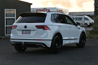 2019 Volkswagen Tiguan - Thumbnail