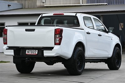 2021 Isuzu D-Max - Thumbnail