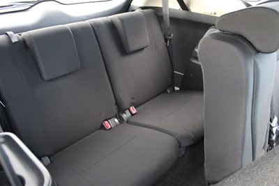 2021 Mitsubishi Outlander - Thumbnail