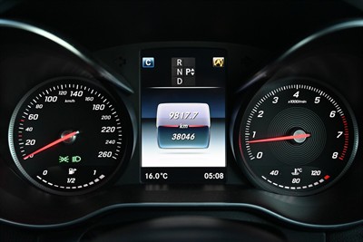2016 Mercedes-Benz C-Class - Thumbnail