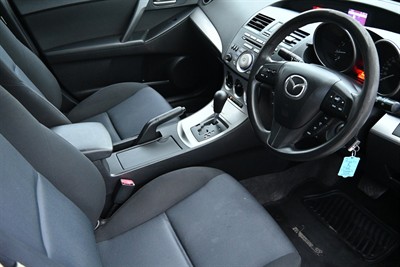 2010 Mazda Mazda3 - Thumbnail