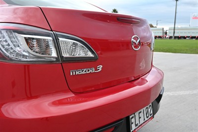2010 Mazda Mazda3 - Thumbnail
