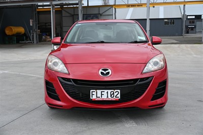 2010 Mazda Mazda3 - Thumbnail