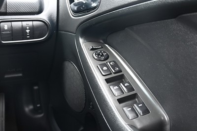 2016 Kia Cerato - Thumbnail