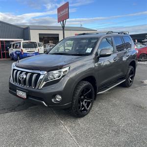 2016 Toyota Landcruiser Prado - Thumbnail
