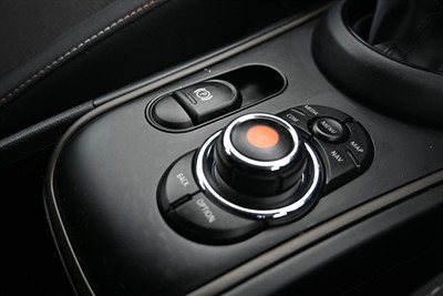 2019 Mini Countryman - Thumbnail