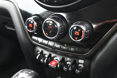 2019 Mini Countryman - Thumbnail