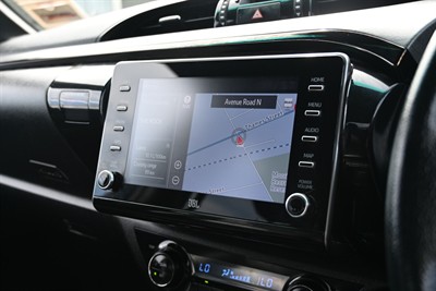 2022 Toyota Hilux - Thumbnail