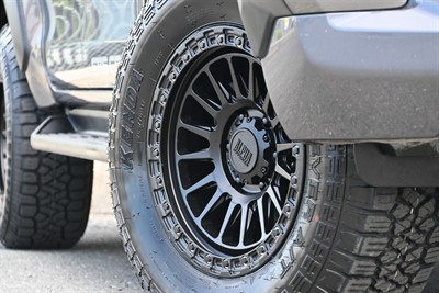 2022 Toyota Hilux - Thumbnail