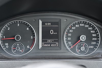 2015 Volkswagen T5 - Thumbnail