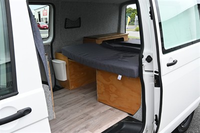 2015 Volkswagen T5 - Thumbnail