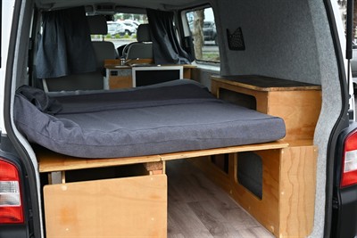 2015 Volkswagen T5 - Thumbnail