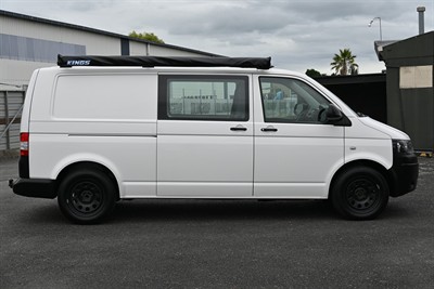 2015 Volkswagen T5 - Thumbnail