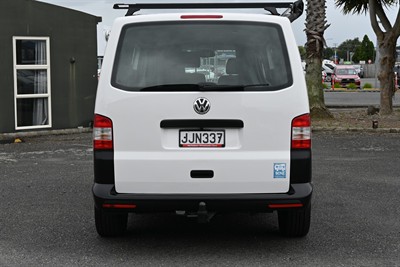 2015 Volkswagen T5 - Thumbnail