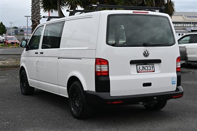 2015 Volkswagen T5 - Thumbnail