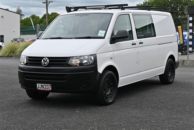 2015 Volkswagen T5 - Thumbnail