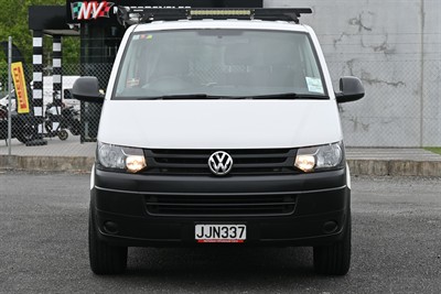 2015 Volkswagen T5 - Thumbnail