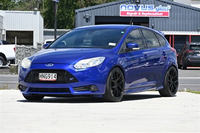 2012 Ford Focus - Thumbnail