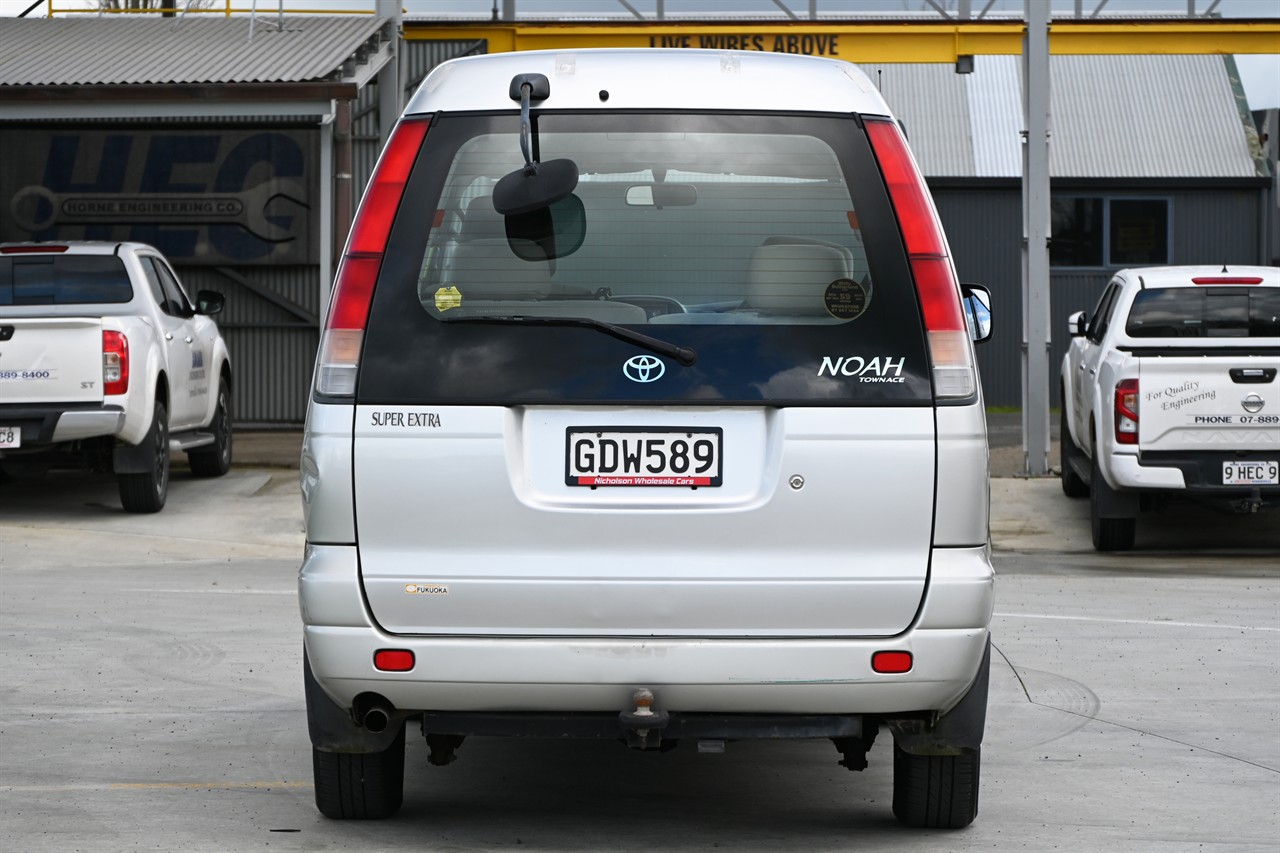 2000 Toyota Townace