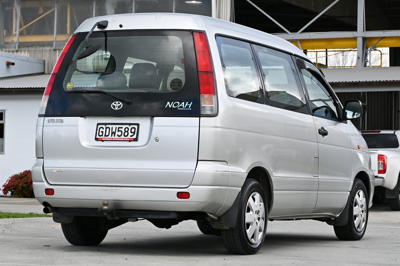 2000 Toyota Townace