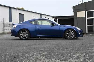 2013 Toyota 86 - Thumbnail