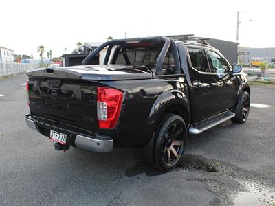 2016 Nissan Navara - Thumbnail