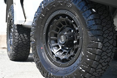 2025 Suzuki Jimny - Thumbnail