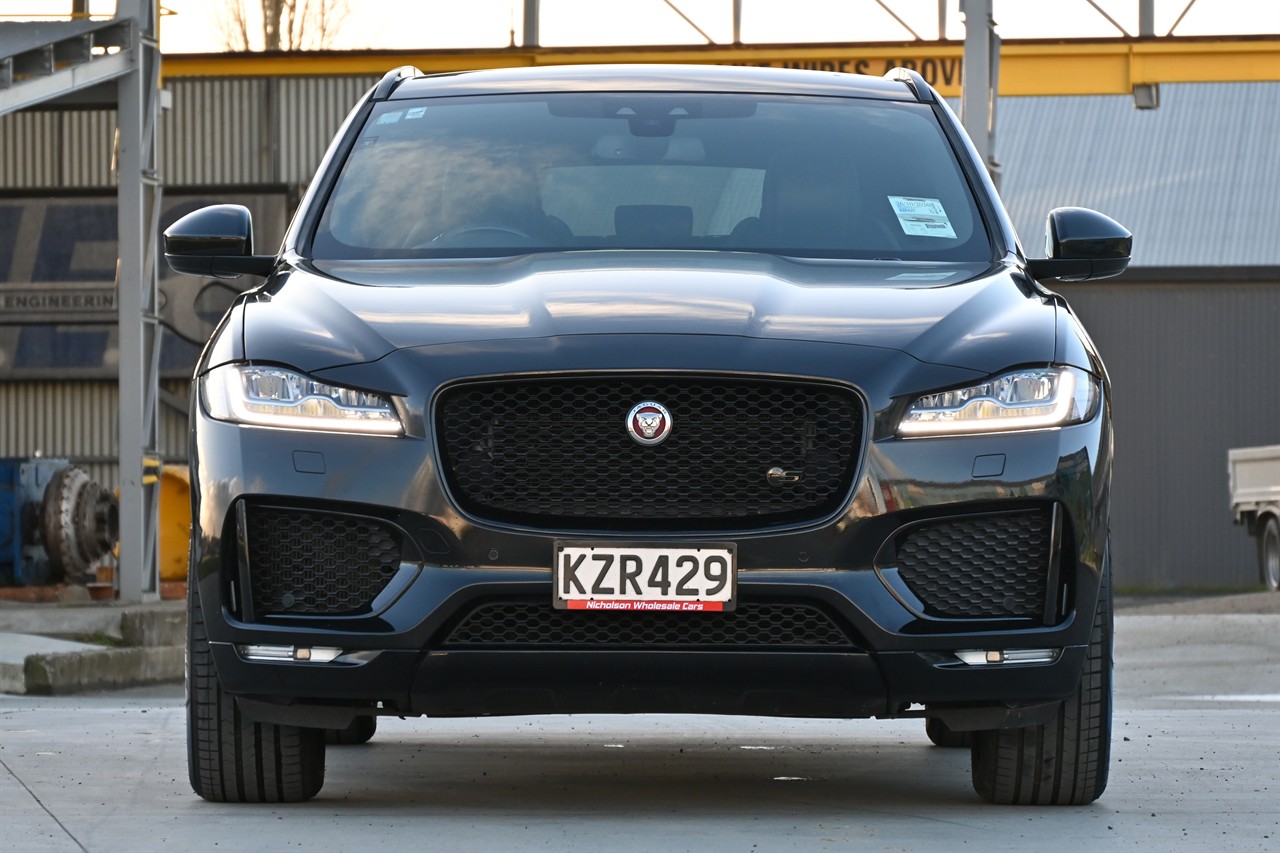 2017 Jaguar F-Pace