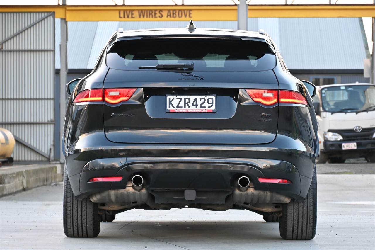 2017 Jaguar F-Pace