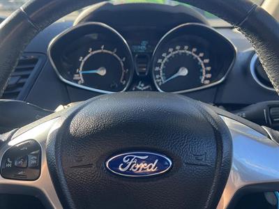 2015 Ford Fiesta - Thumbnail